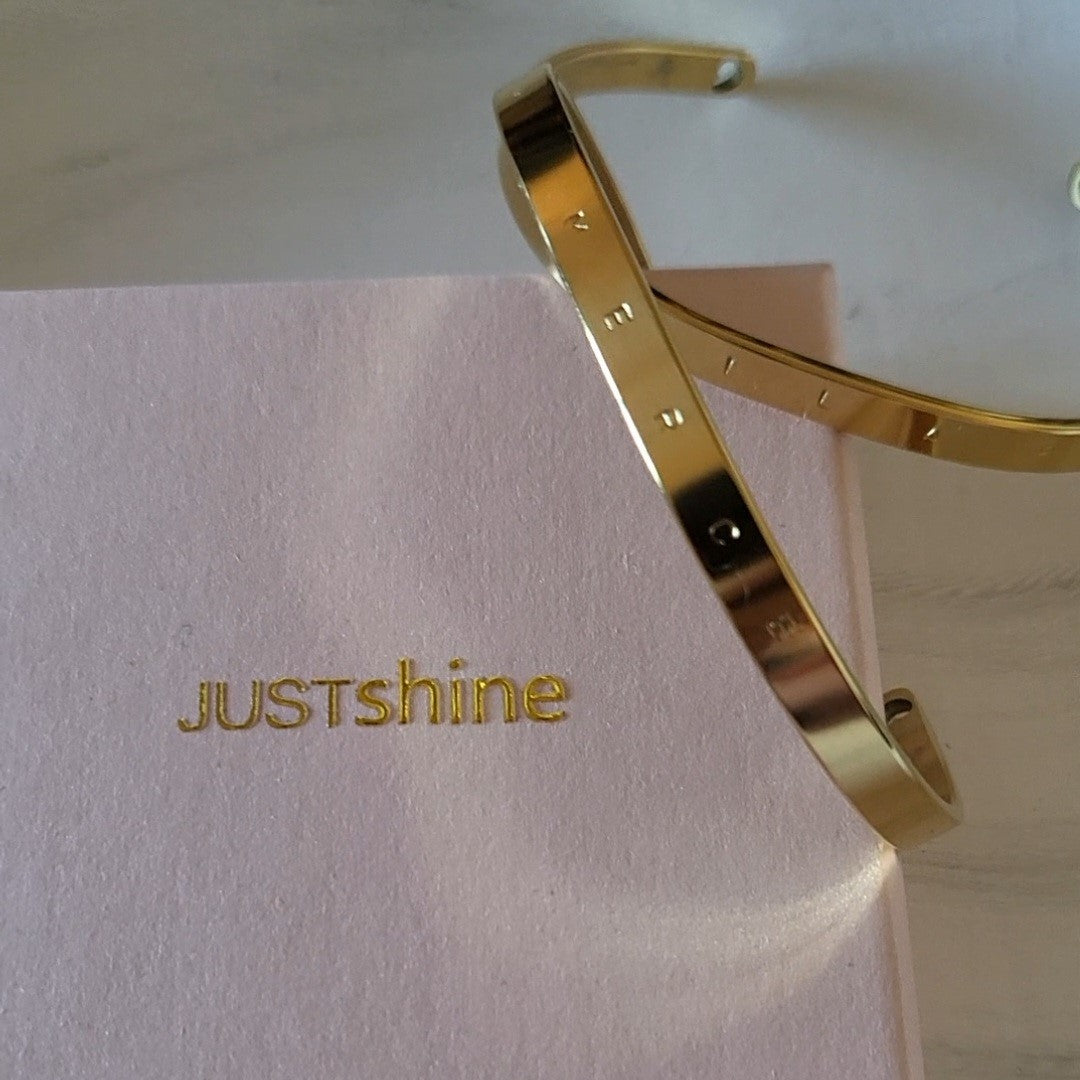 Brazalete de 5mm. grabado a mano